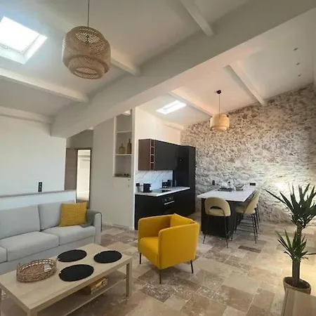 Apartment Strelizia - New Old For 4 Ac *