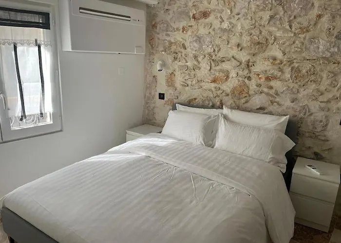 Strelizia - New Old For 4 Ac Apartamento Antibes