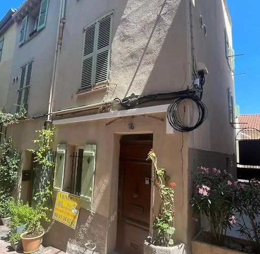 Strelizia - New Old For 4 Ac Антиб